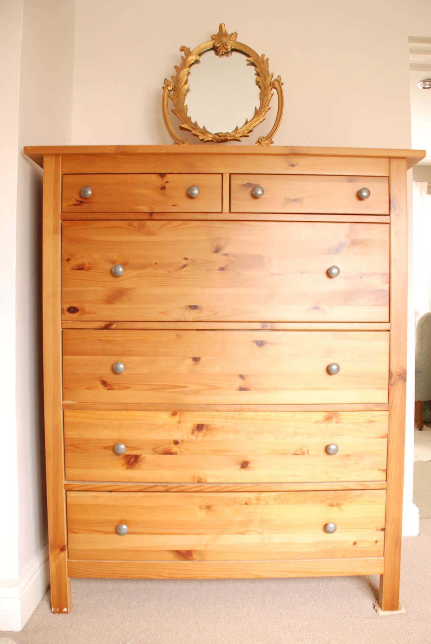 chest of drawers makeover