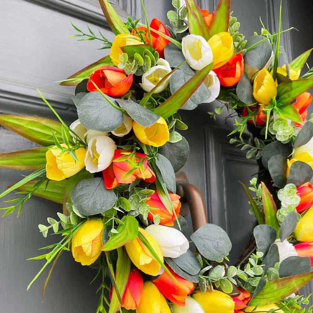 Make A Faux Tulip Wreath DIY For Spring